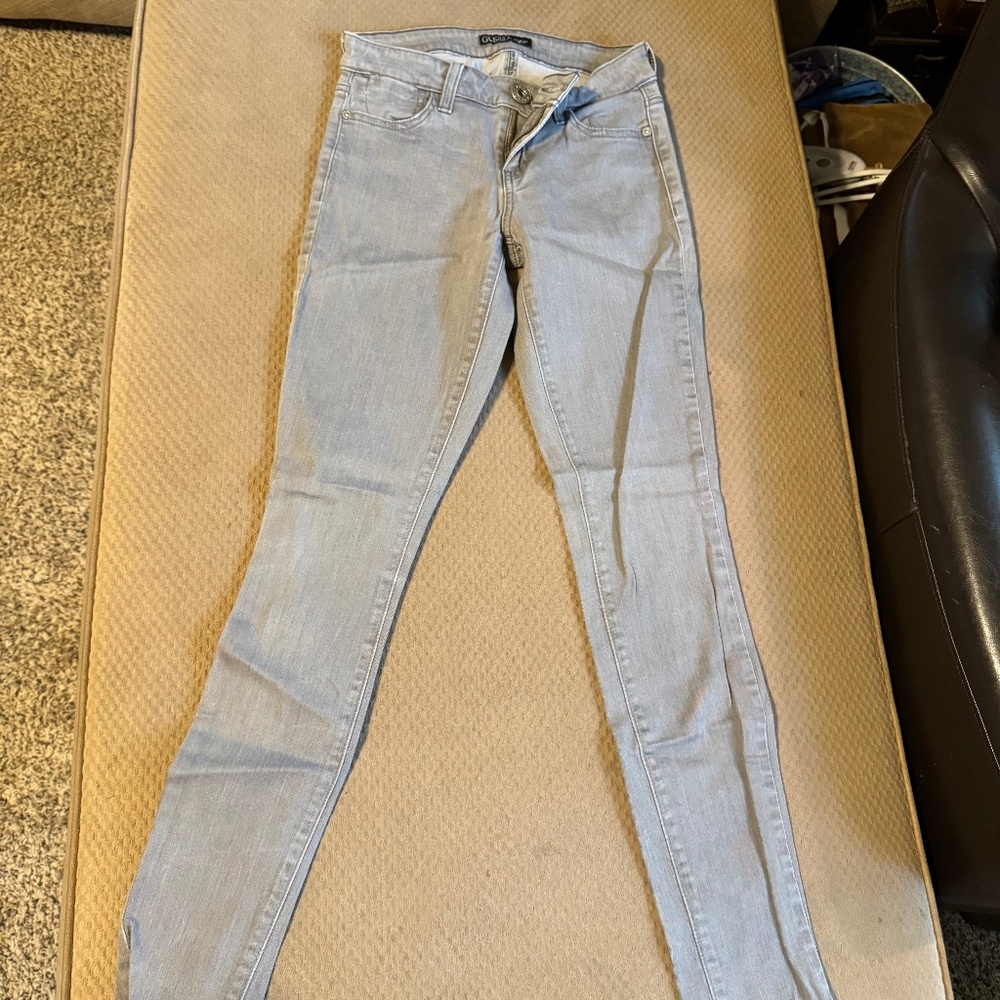 grey guess skinny jeans